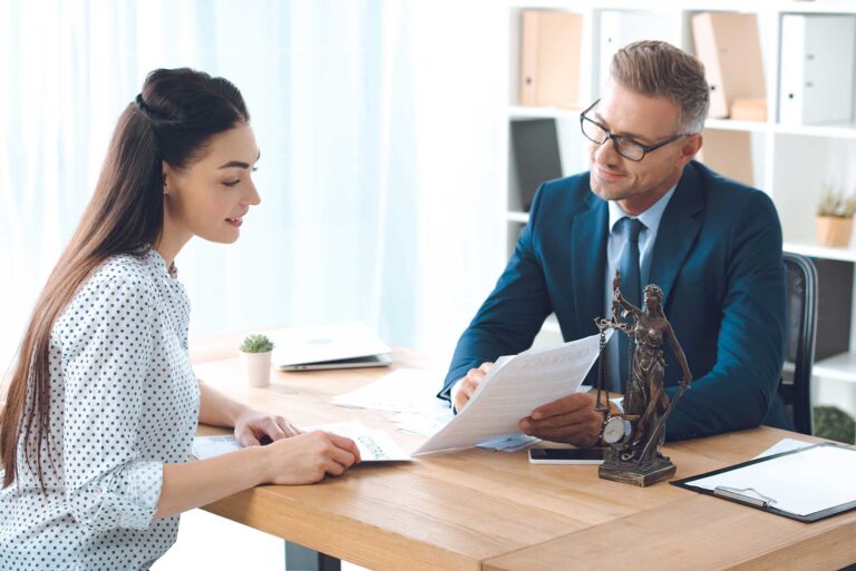 Ten Useful Tips From Experts in Lawyer And Legal